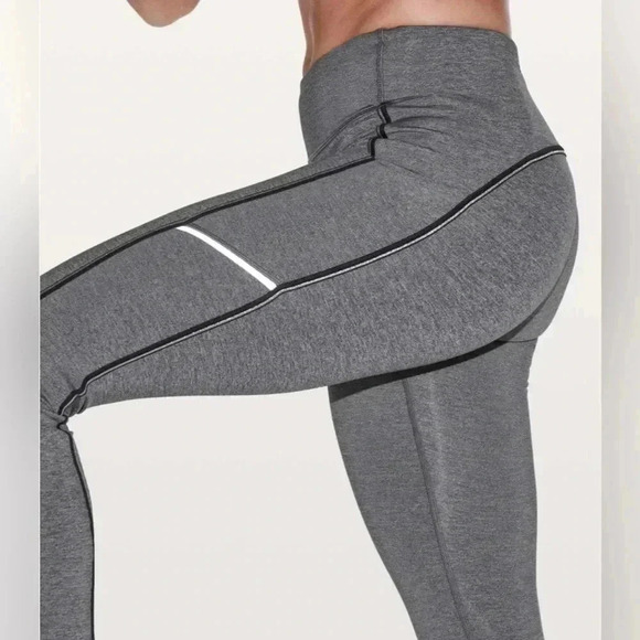 Lululemon  Speed Up Tight - Picture 3 of 10